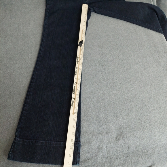 Vintage 90s/Y2K Tommy Jeans Low Rise Wide Leg Flare Jeans • Style 355168 Size 5 - Picture 10 of 12